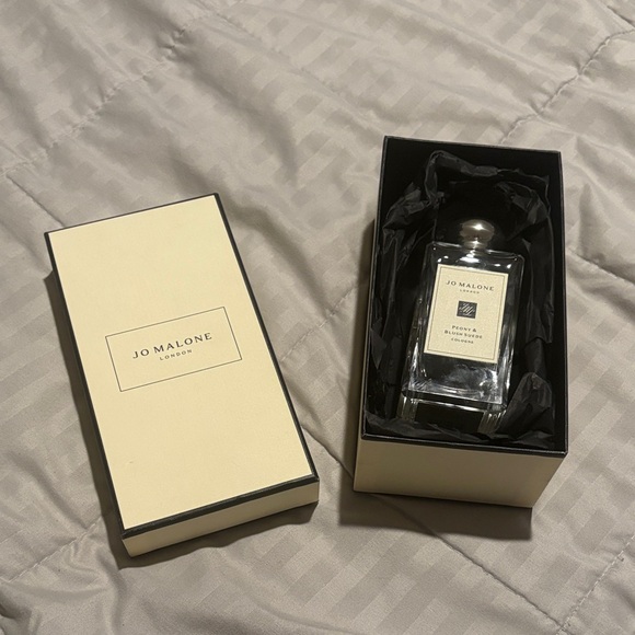 Jo Malone Peony & Blush Suede Fragrance - Picture 3 of 5